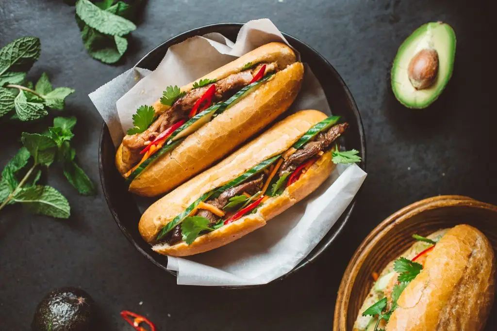 Belegde broodjes in Leiden